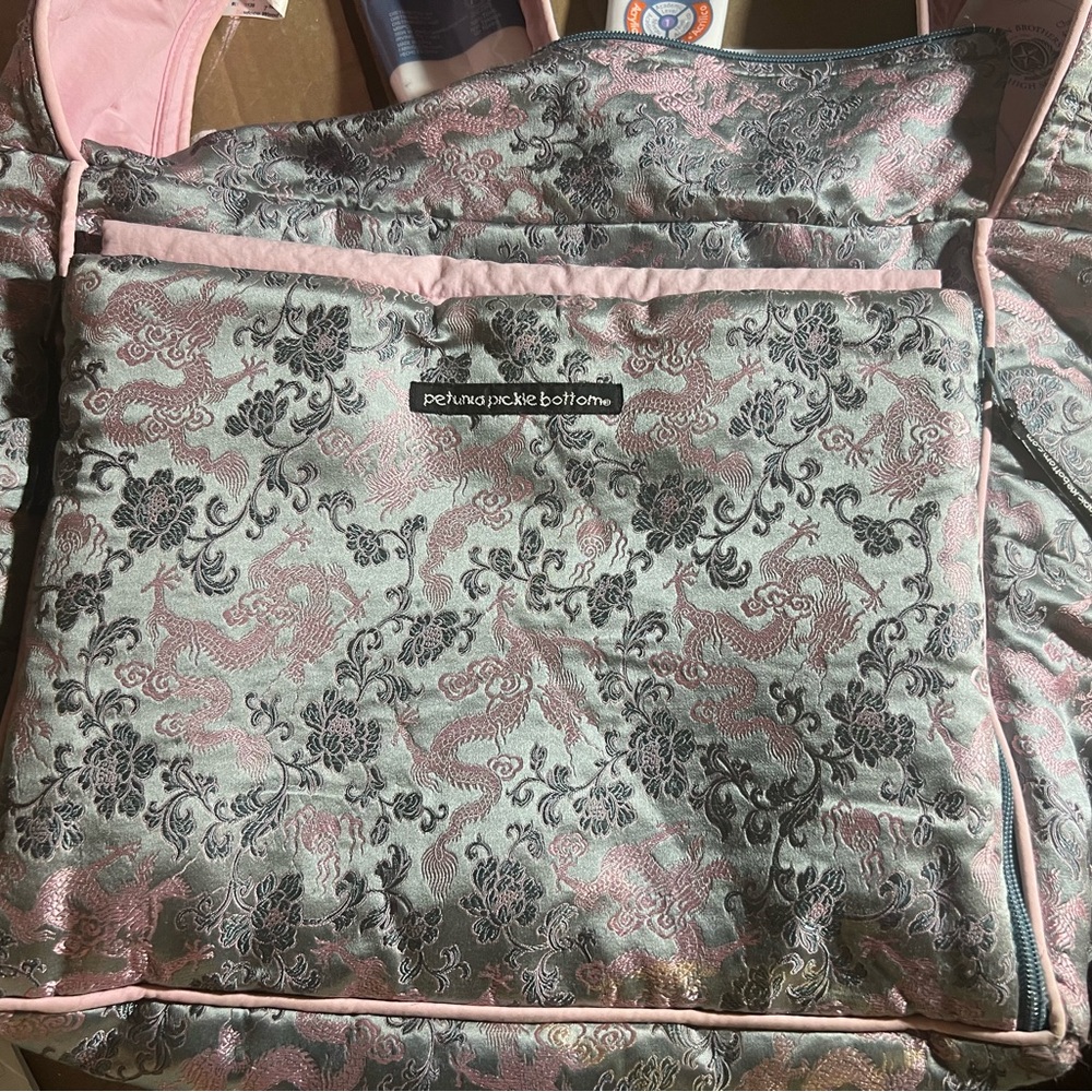 Diaper Bag Used But In Great Condition. View 2